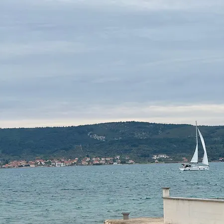 Διαμέρισμα Rina Mobile House *