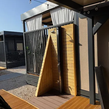 Rina Mobile House *