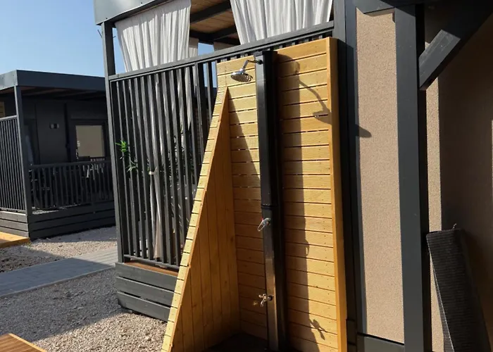 Rina Mobile House *