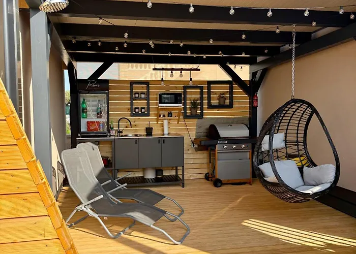 Rina Mobile House