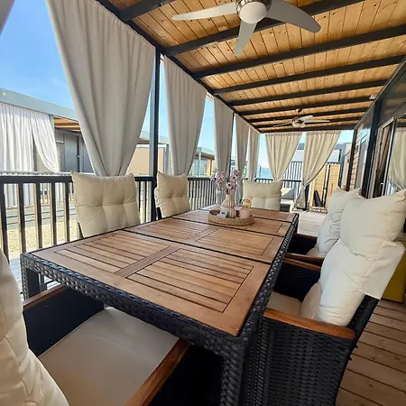 Rina Mobile House 아파트 *