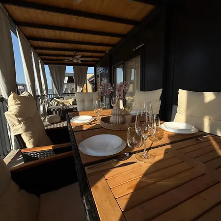 Rina Mobile House * 스베티 페타르