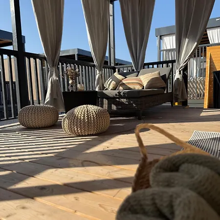 Rina Mobile House 아파트 *