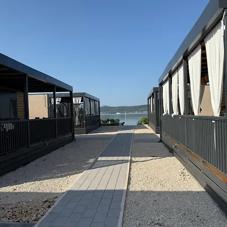 Rina Mobile House 스베티 페타르